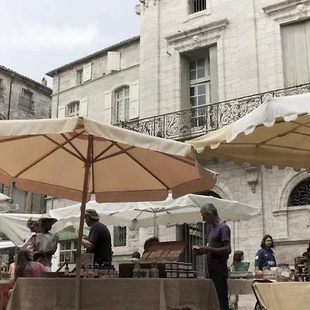Le Patio: Charming 3-star In Center Beziers