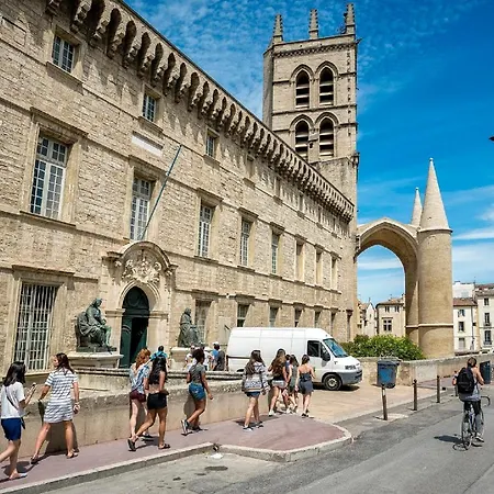 Appartamento Le Patio-meublé De Tourisme 3 étoiles -résidence Les Logis De Béziers-garage Optionnel-cœur De Ville-plages à 16km ! *