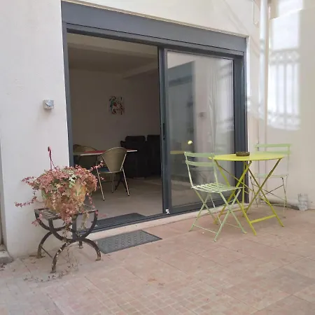 Le Patio-meublé De Tourisme 3 étoiles -résidence Les Logis De Béziers-garage Optionnel-cœur De Ville-plages à 16km ! *