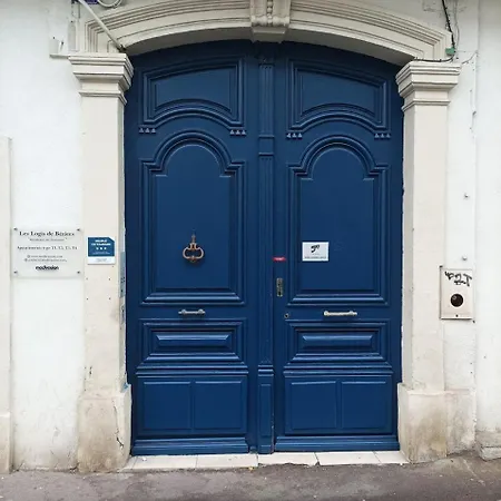 Le Patio-Meublé de Tourisme 3 étoiles -Résidence Les Logis de Béziers-Garage optionnel-Cœur de ville-Plages à 16km ! *