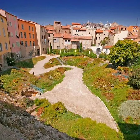 Le Patio-Meublé de Tourisme 3 étoiles -Résidence Les Logis de Béziers-Garage optionnel-Cœur de ville-Plages à 16km ! *